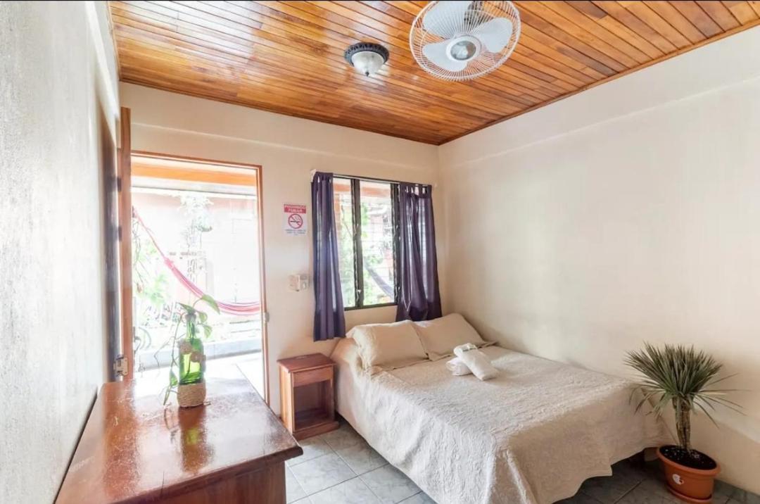 Cocobolo Surf Hotel & School Playa Santa Teresa  Zewnętrze zdjęcie