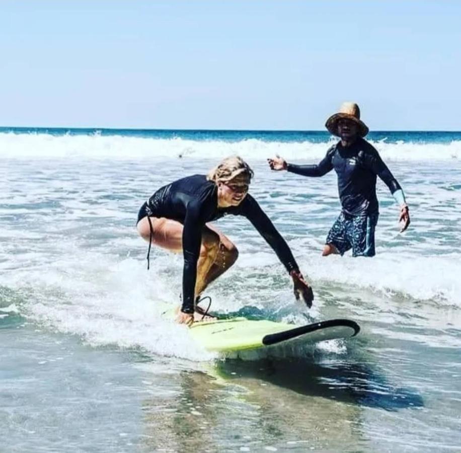 Cocobolo Surf Hotel & School Playa Santa Teresa  Zewnętrze zdjęcie