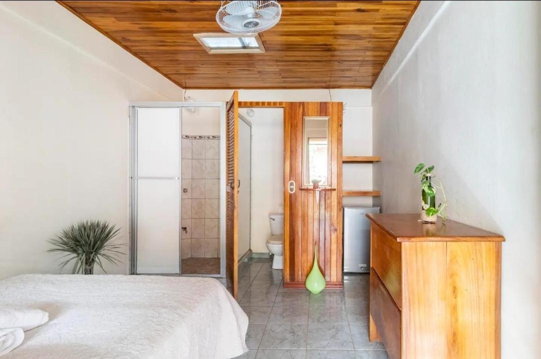 Cocobolo Surf Hotel & School Playa Santa Teresa  Zewnętrze zdjęcie