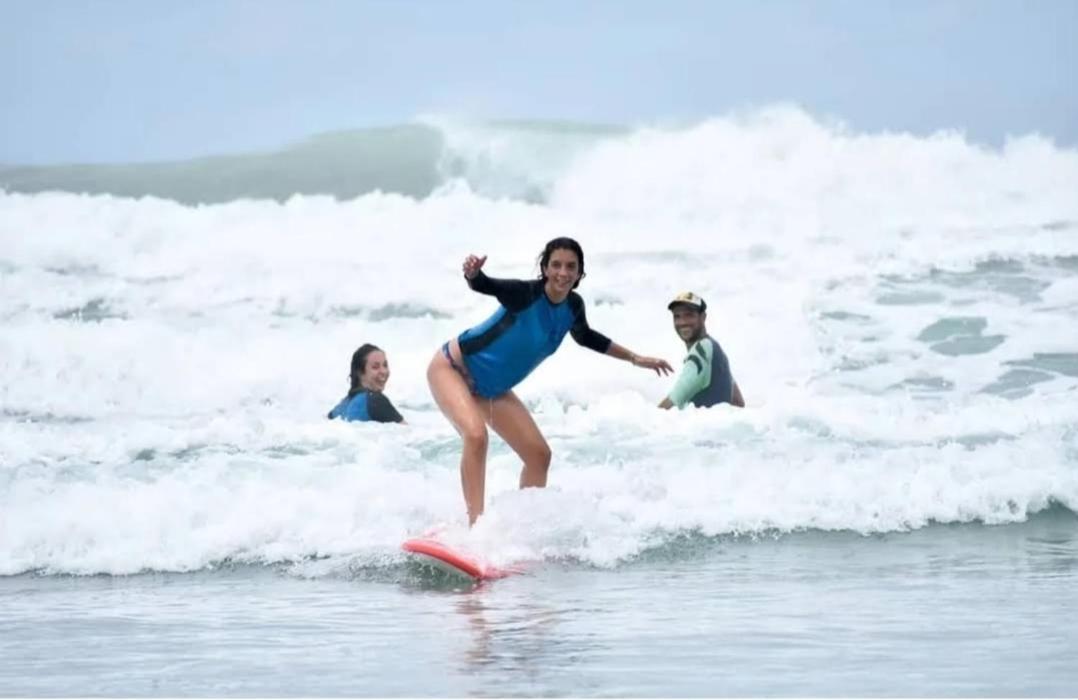 Cocobolo Surf Hotel & School Playa Santa Teresa  Zewnętrze zdjęcie